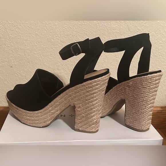 SOLD NEW WITH BOX Sun + Stone Wedge Heels - Picture 8 of 8